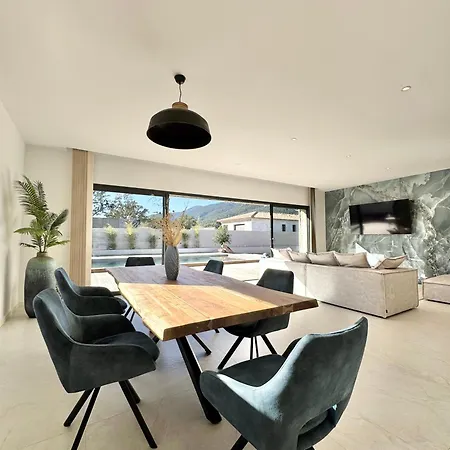 Porto-vecchio Avec Piscine *