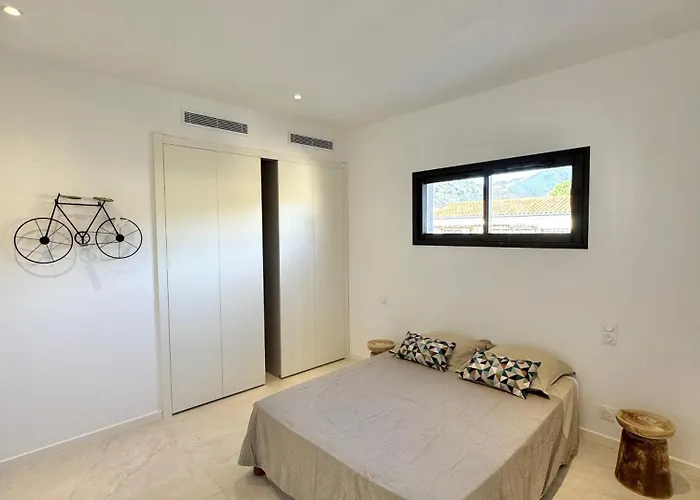 Porto-vecchio Avec Piscine Villa