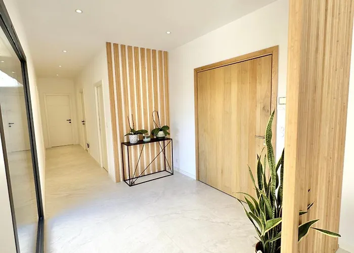 Porto-vecchio Avec Piscine Villa *