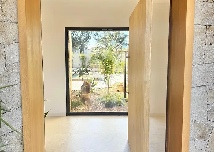 Villa Porto-vecchio Avec Piscine Lecci