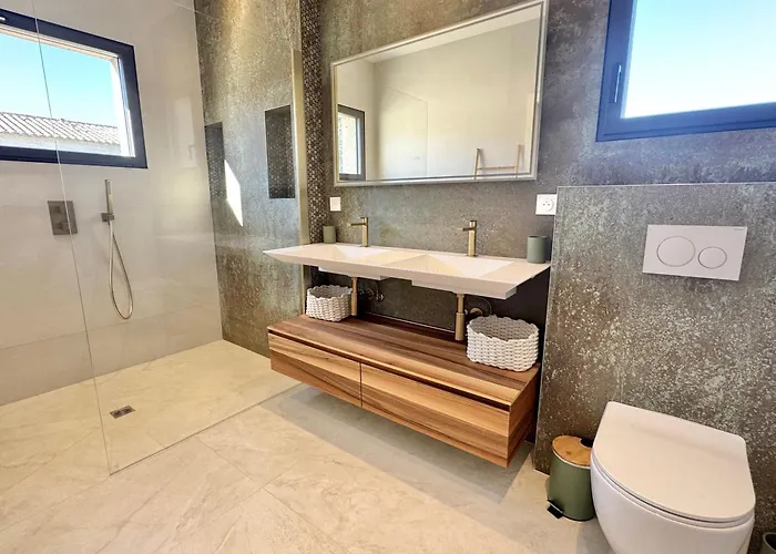 Porto-vecchio Avec Piscine *