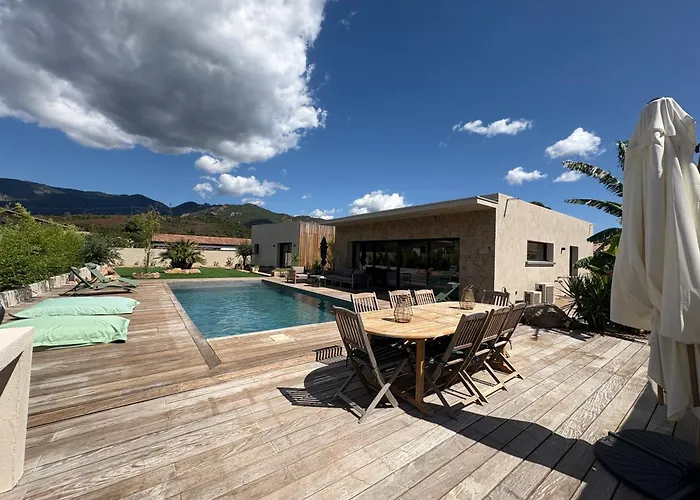 Porto-vecchio Avec Piscine Villa *