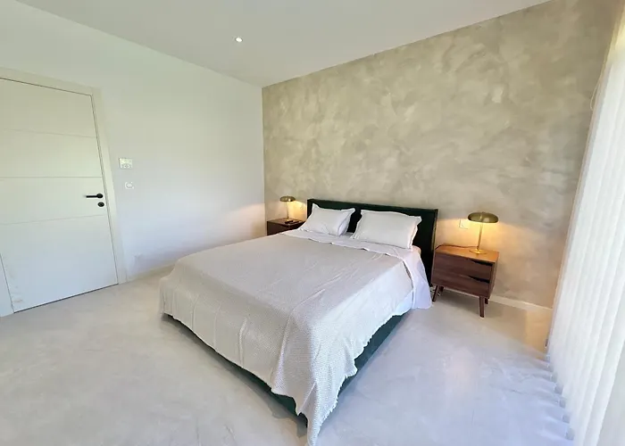 Villa Porto-vecchio Avec Piscine Lecci